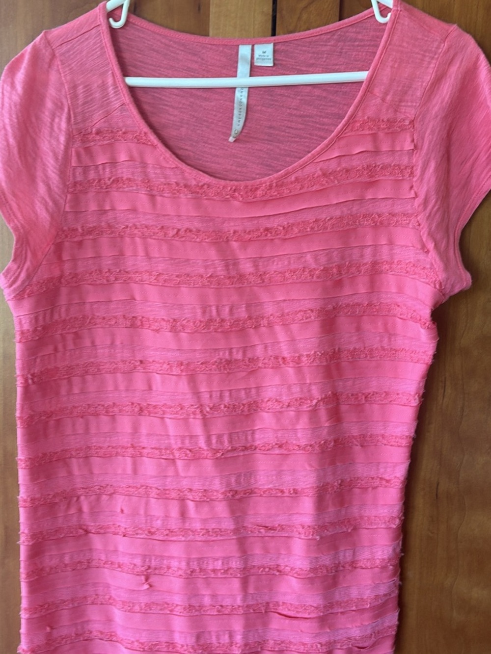 Women’s Coral Short-Sleeve Texture-Striped Top